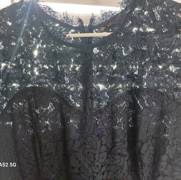 Blue lace dress - Picture 3 of 3